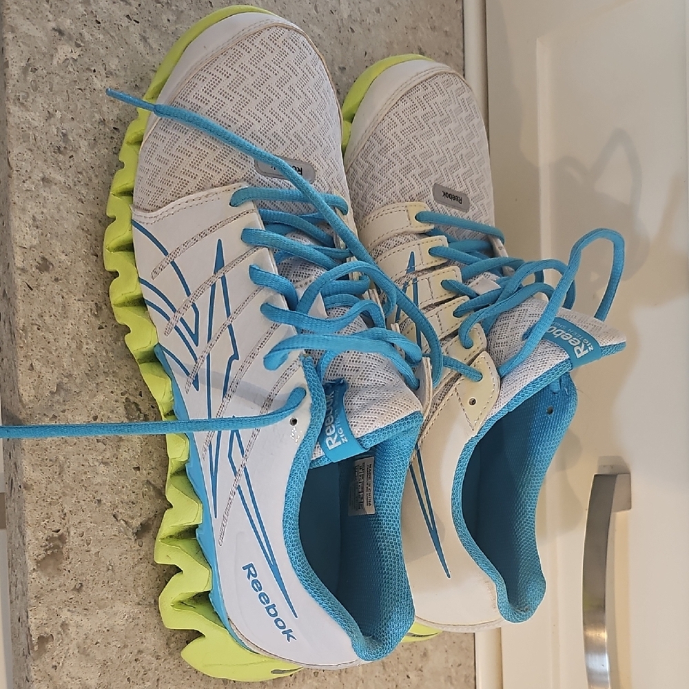 Reebok Women's White and Blue Athletic Shoes